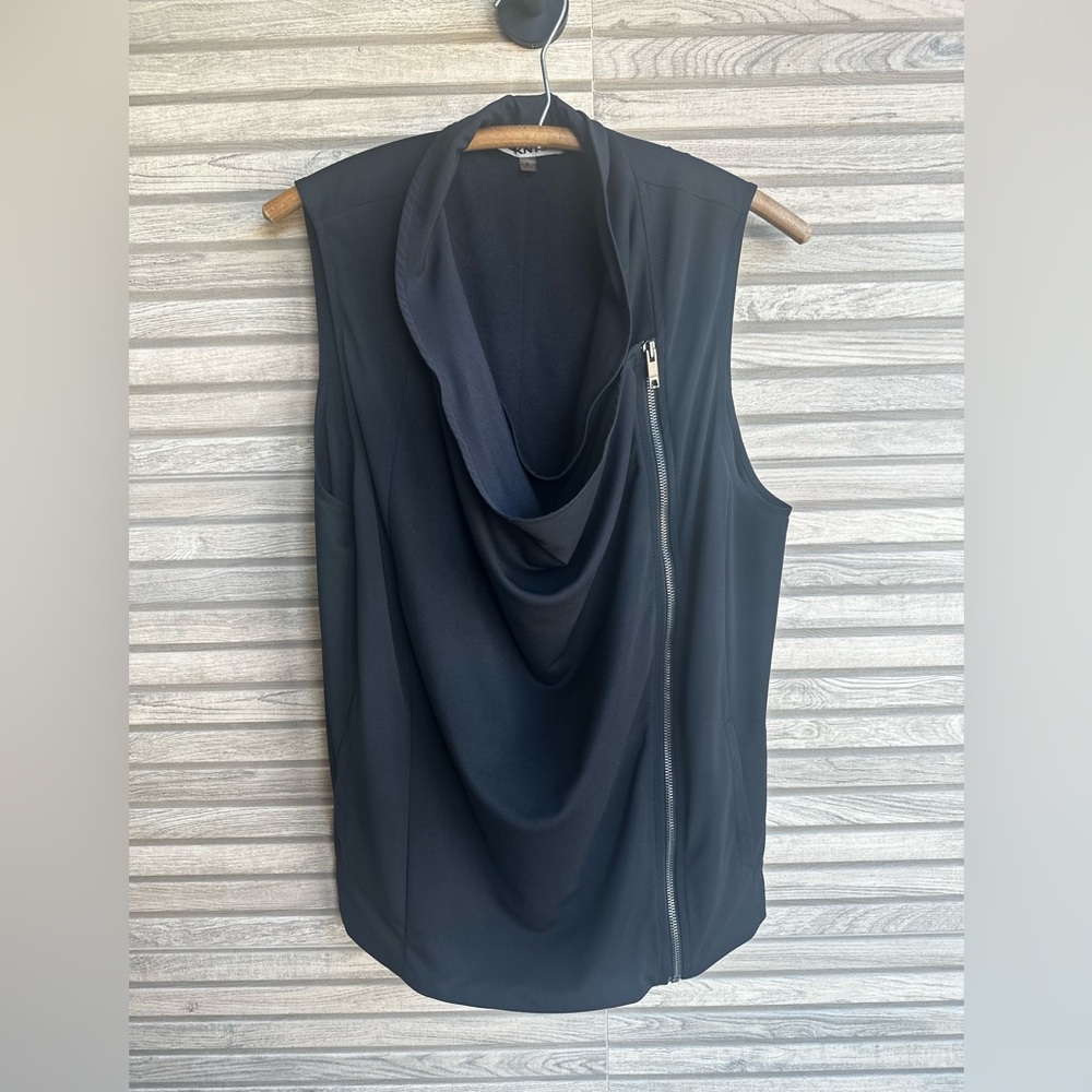 DKNYC Black Drape Front Sleeveless Top Blouse Zipper M